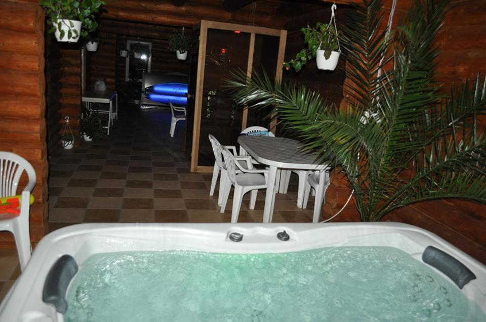 Roenk-Wellness Panzio Mezopeterd Bed and Breakfast Buitenkant foto