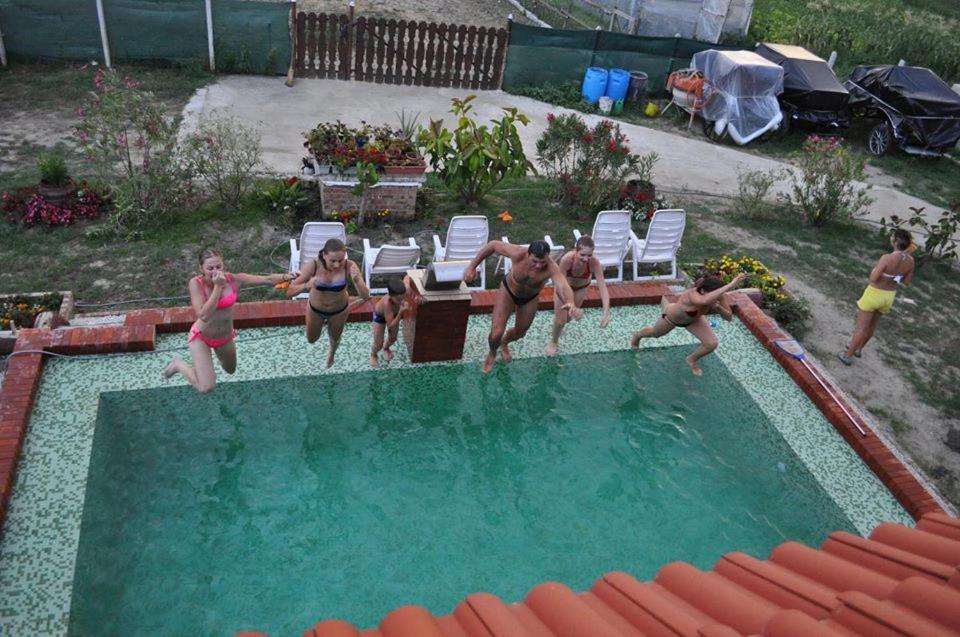 Roenk-Wellness Panzio Mezopeterd Bed and Breakfast Buitenkant foto