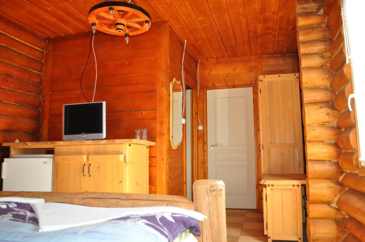 Roenk-Wellness Panzio Mezopeterd Bed and Breakfast Buitenkant foto