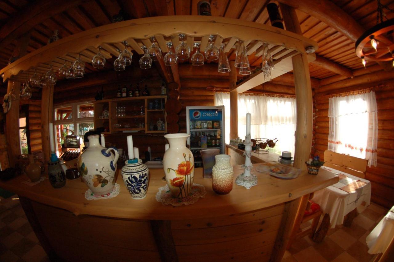 Roenk-Wellness Panzio Mezopeterd Bed and Breakfast Buitenkant foto
